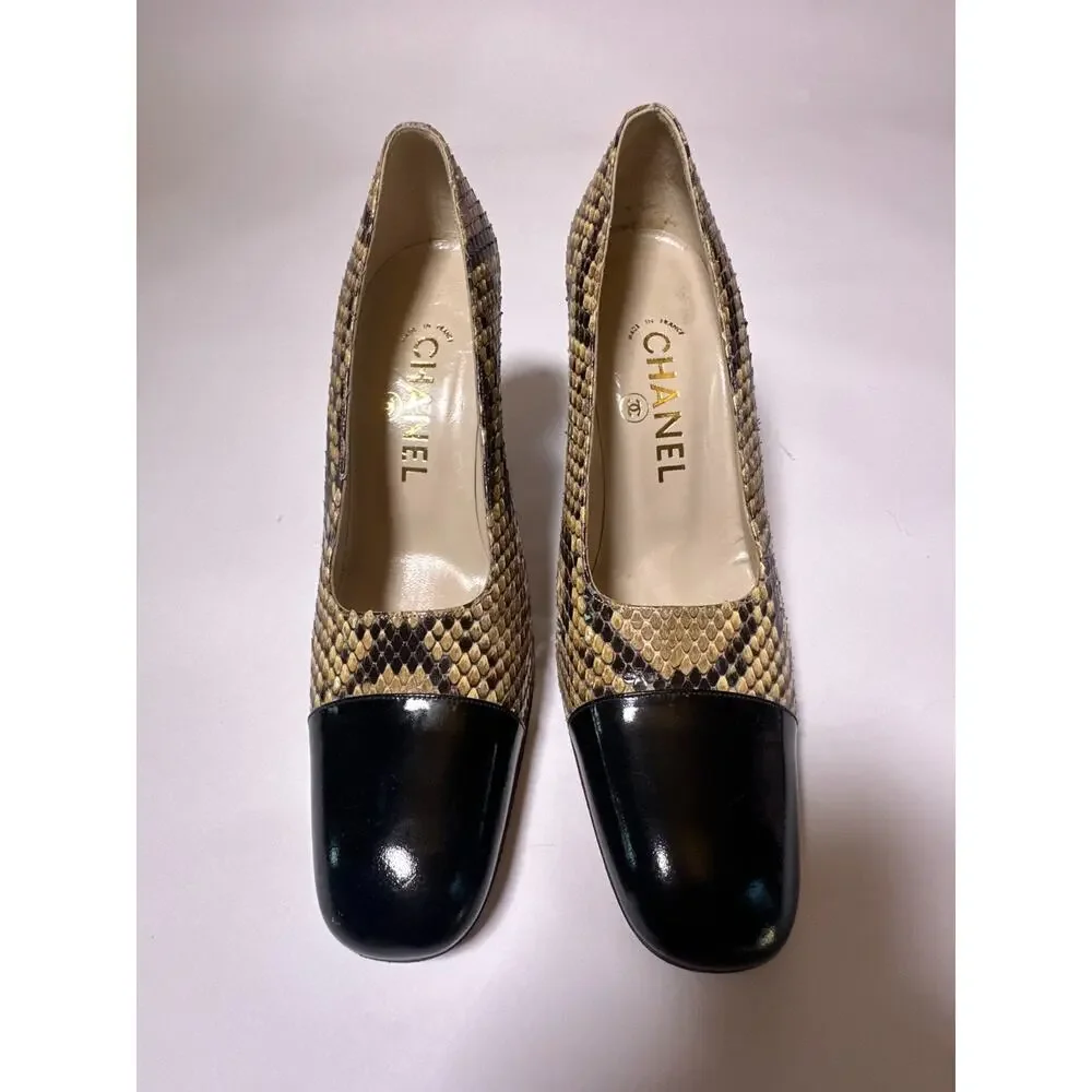 Chanel Python Snakeskin & Black Patent Cap Toe Pumps | Size 39 US 8.5 | Italy
